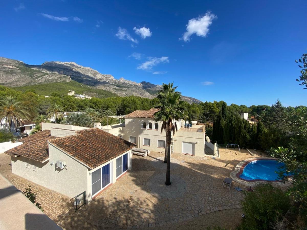 2 Pools - 24 Persons Altea